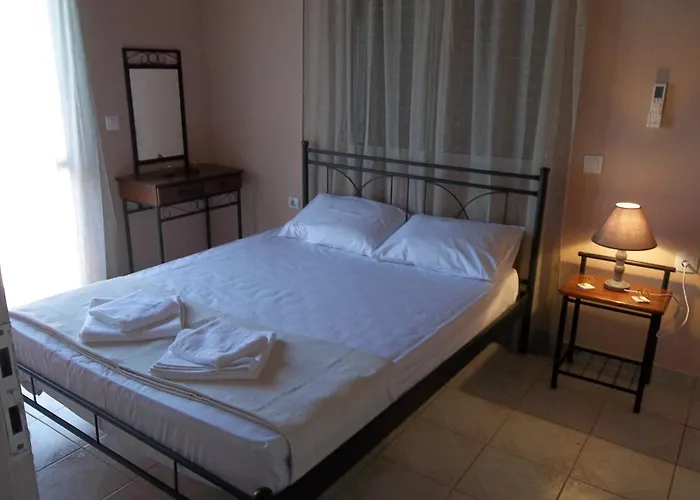 Sminos E4 Path, γυθειο Casa de Férias *